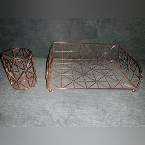 NWOT Rose Gold Wire Basket and Pen Holder Set